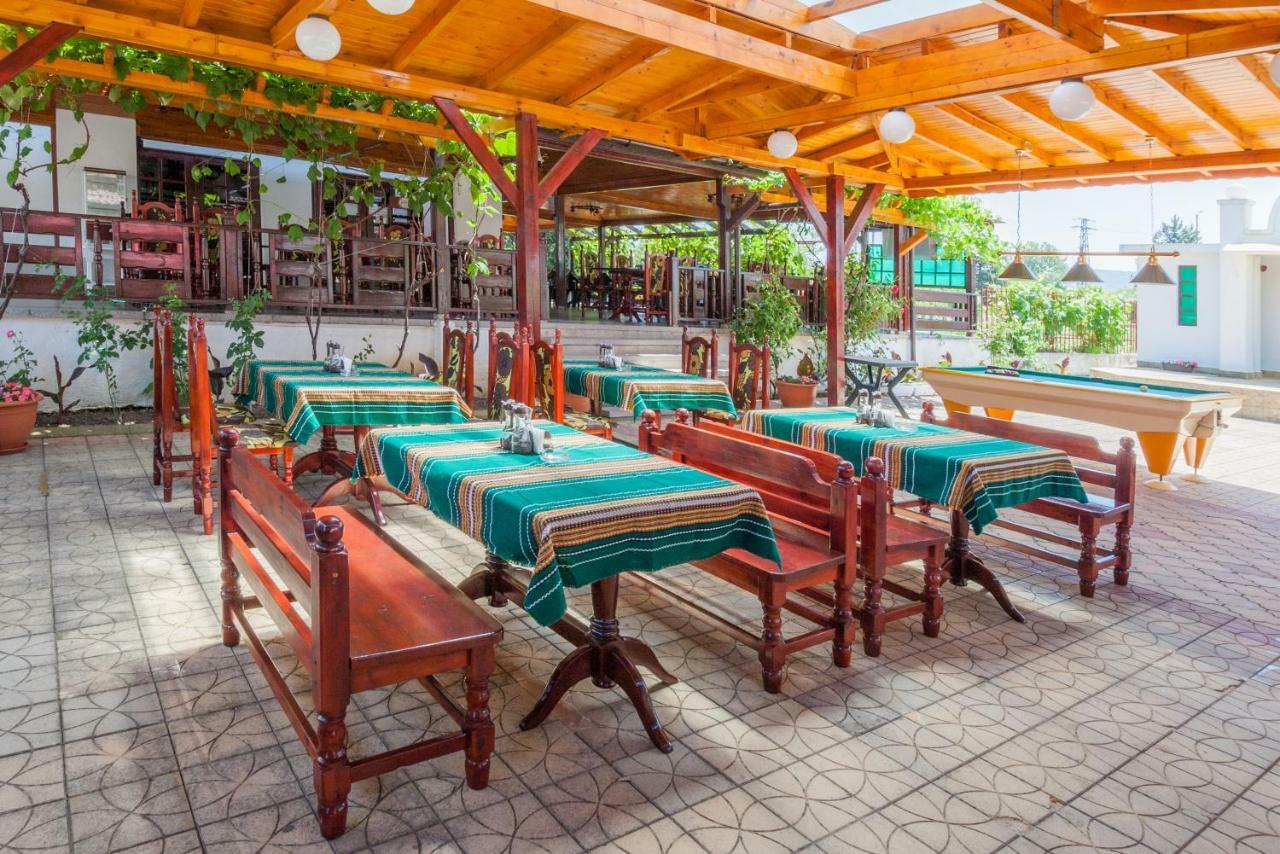 Hotel Stefanov 1 Lozenets Esterno foto